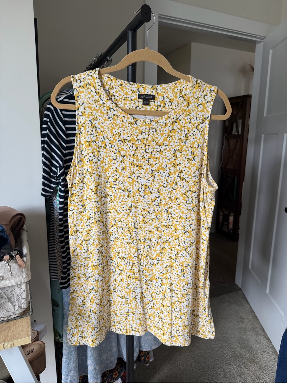 J. Jill Wearever Yellow Floral Sleeveless Top L